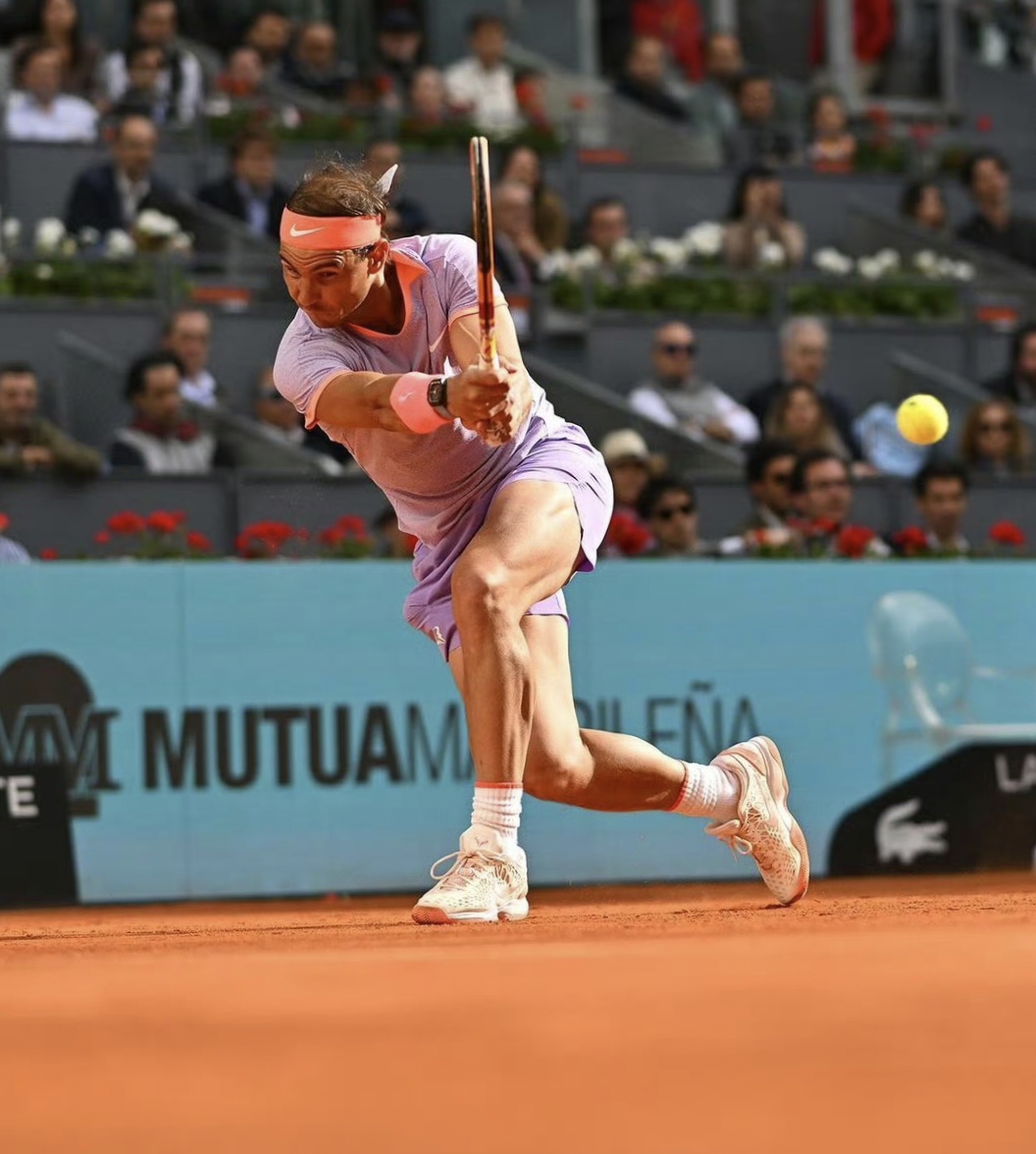 PG游戏APP-拉沃尔杯险胜ATP总决赛，纳达尔点燃赛场的简单介绍