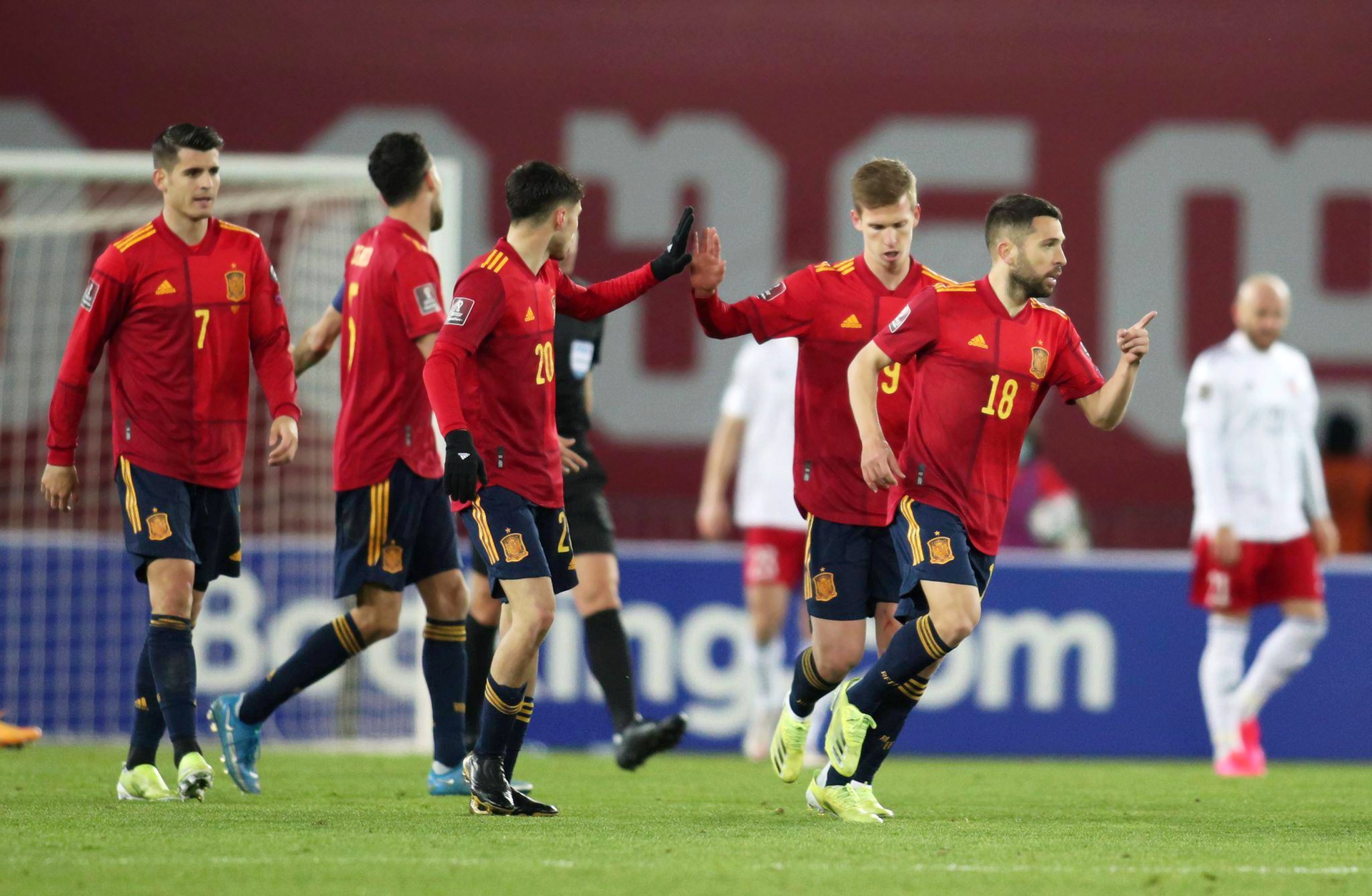 玻利维亚球队崭露头角，晋级欧锦赛八强