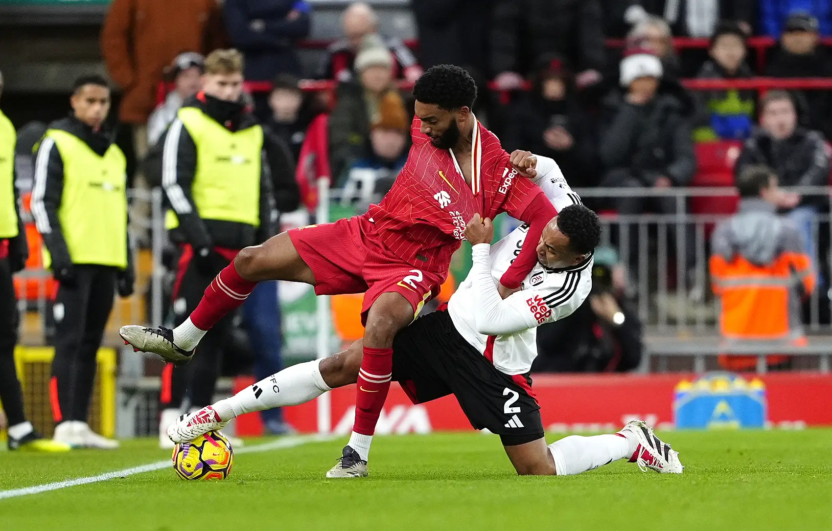 利物浦战胜巴塞罗那，出人意料