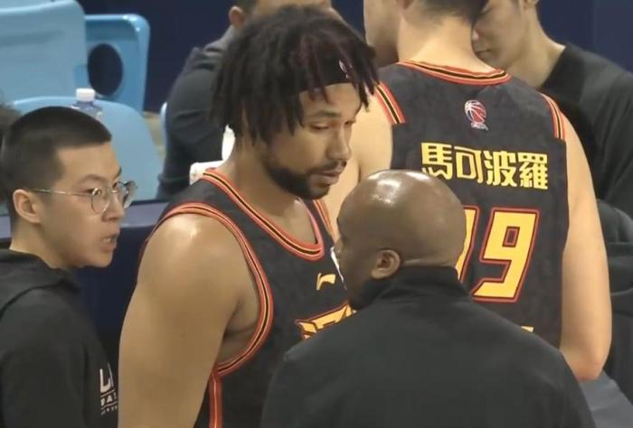 香港男篮遭遇失利，遭遇连败