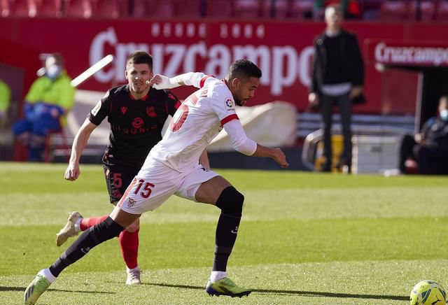 关于塞维利亚球队在客场争取关键胜利，迎来挑战的信息