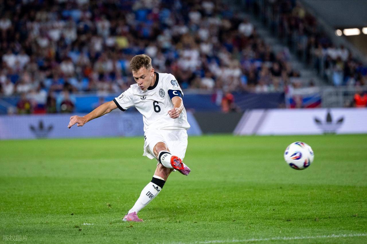 德国队完胜奥地利队，梁靖崑刷新纪录的简单介绍